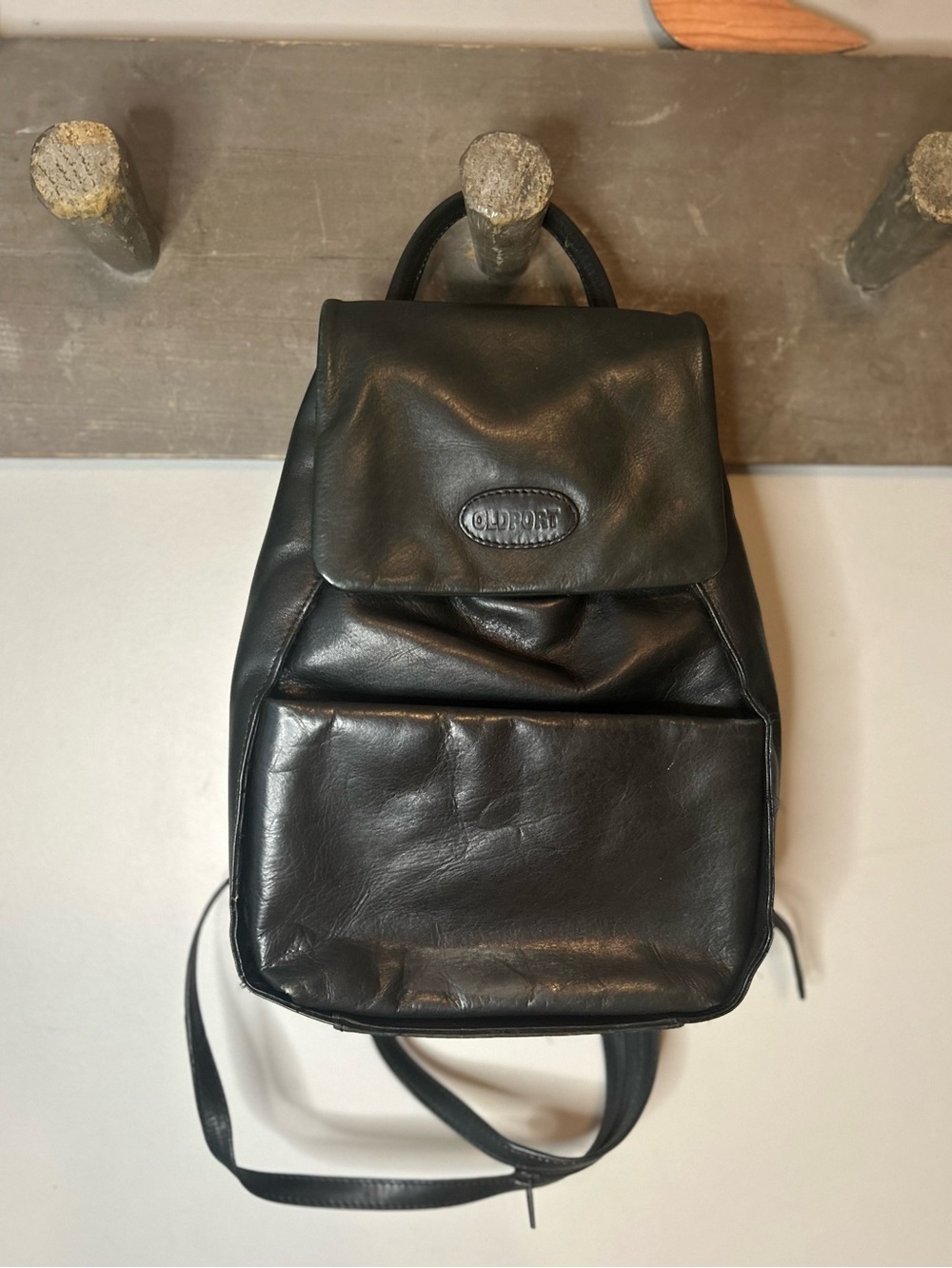 Leather backpack - Picture 14 of 16